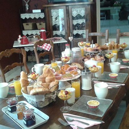 Notre-Dame-du-Touchet La Gerbaudiere Chambres&Table D Hotes Proche Mont Saint Michel Cuisine Maison מראה חיצוני תמונה